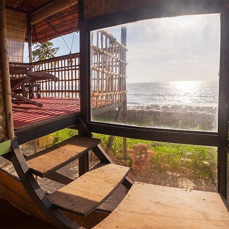 Colonels Beach Villa Alappuzha ภายนอก รูปภาพ
