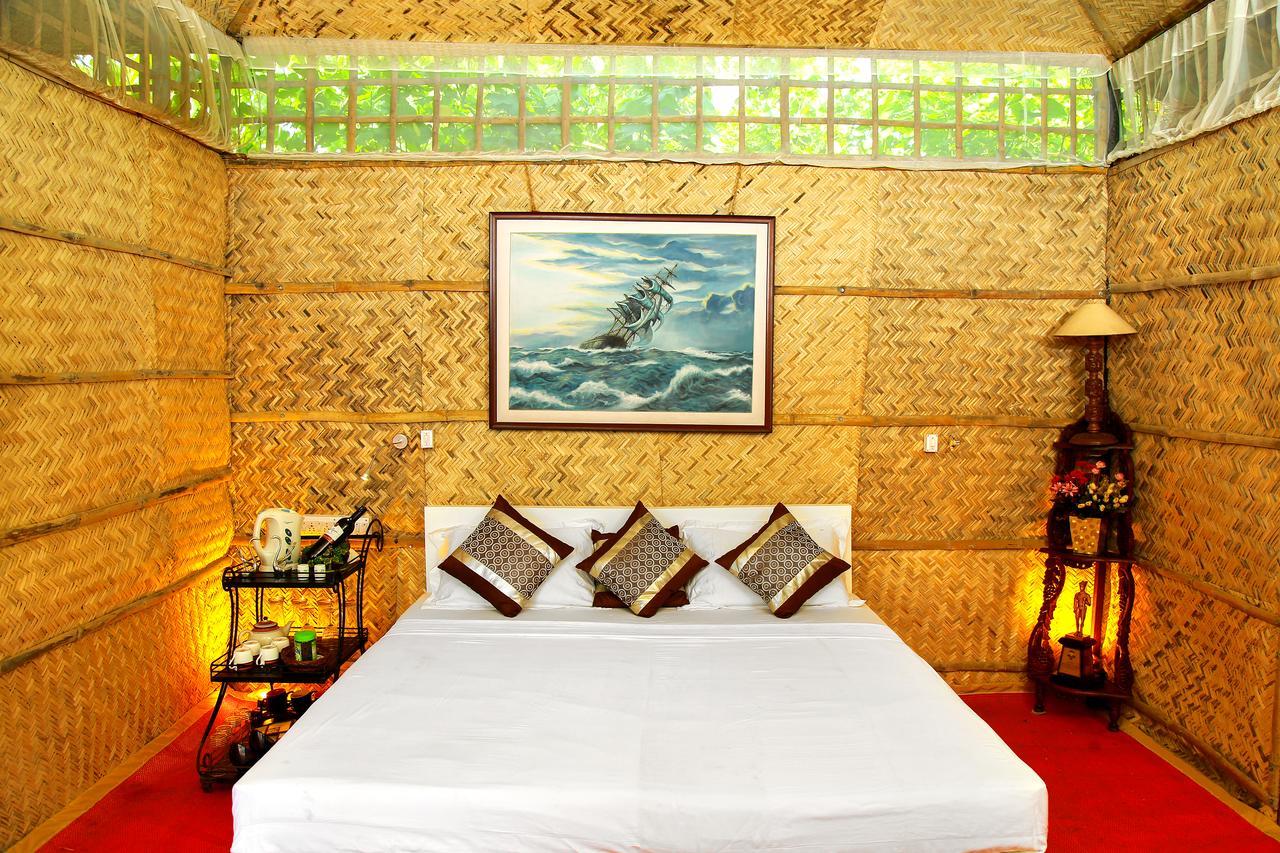 Colonels Beach Villa Alappuzha ภายนอก รูปภาพ