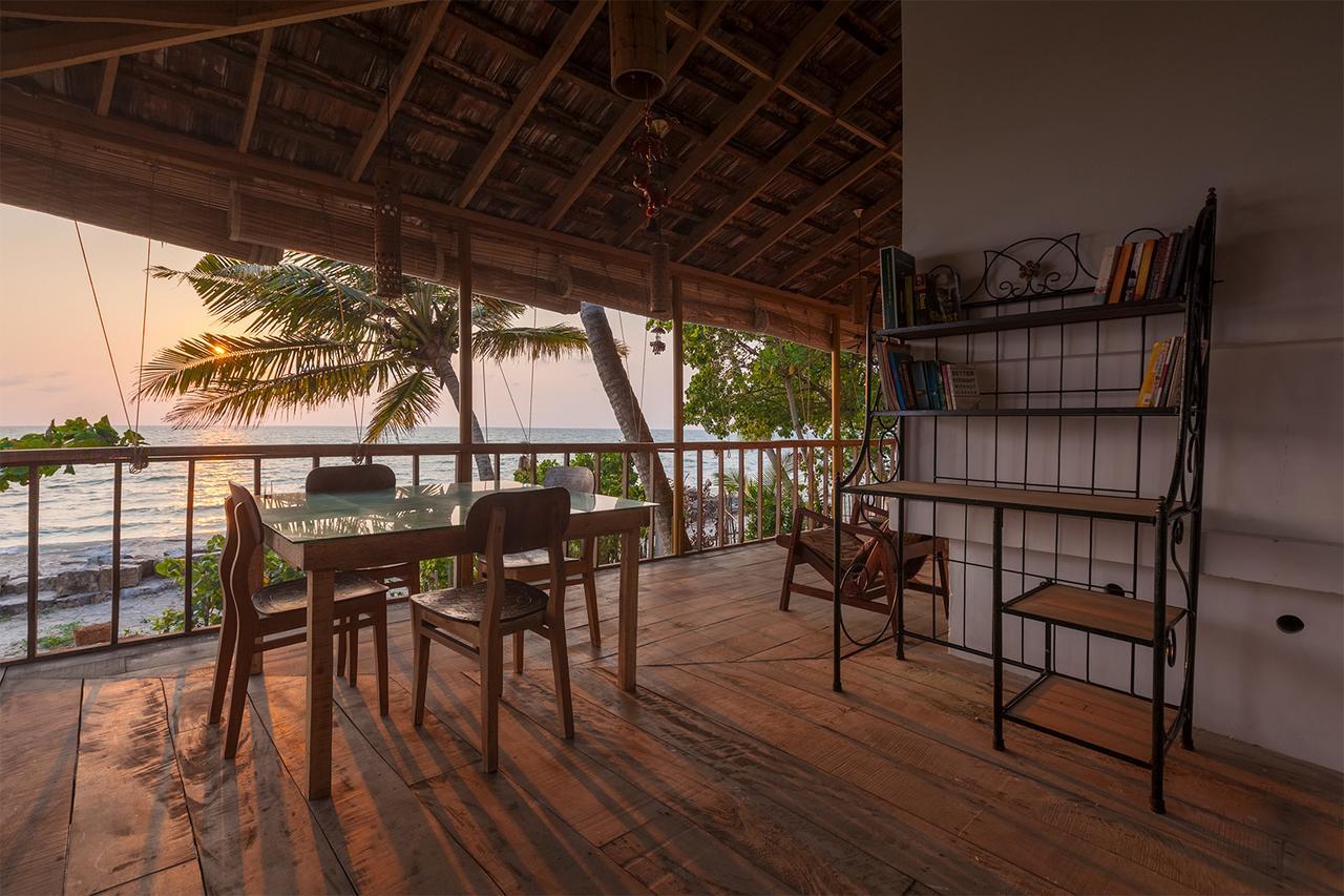 Colonels Beach Villa Alappuzha ภายนอก รูปภาพ