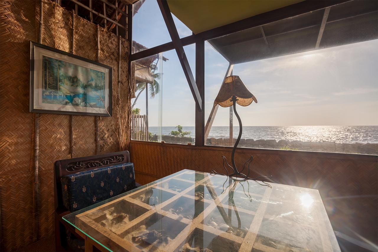 Colonels Beach Villa Alappuzha ภายนอก รูปภาพ