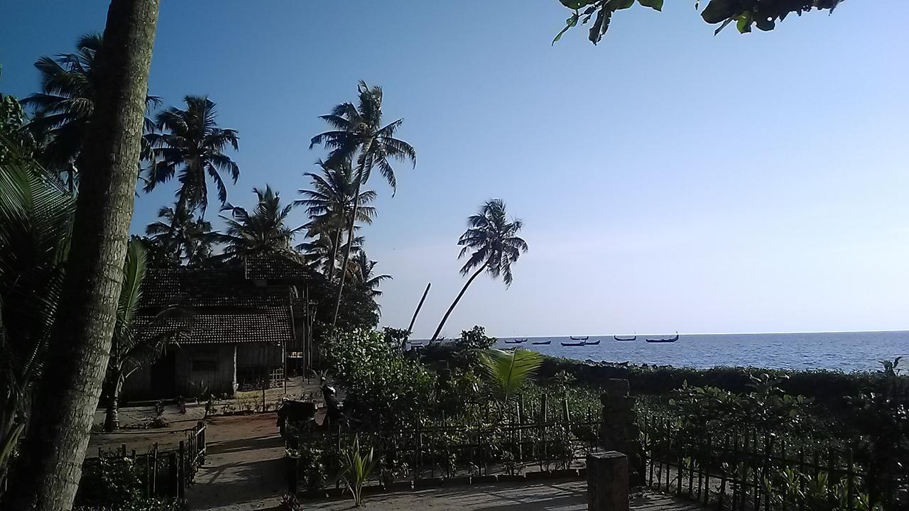Colonels Beach Villa Alappuzha ภายนอก รูปภาพ